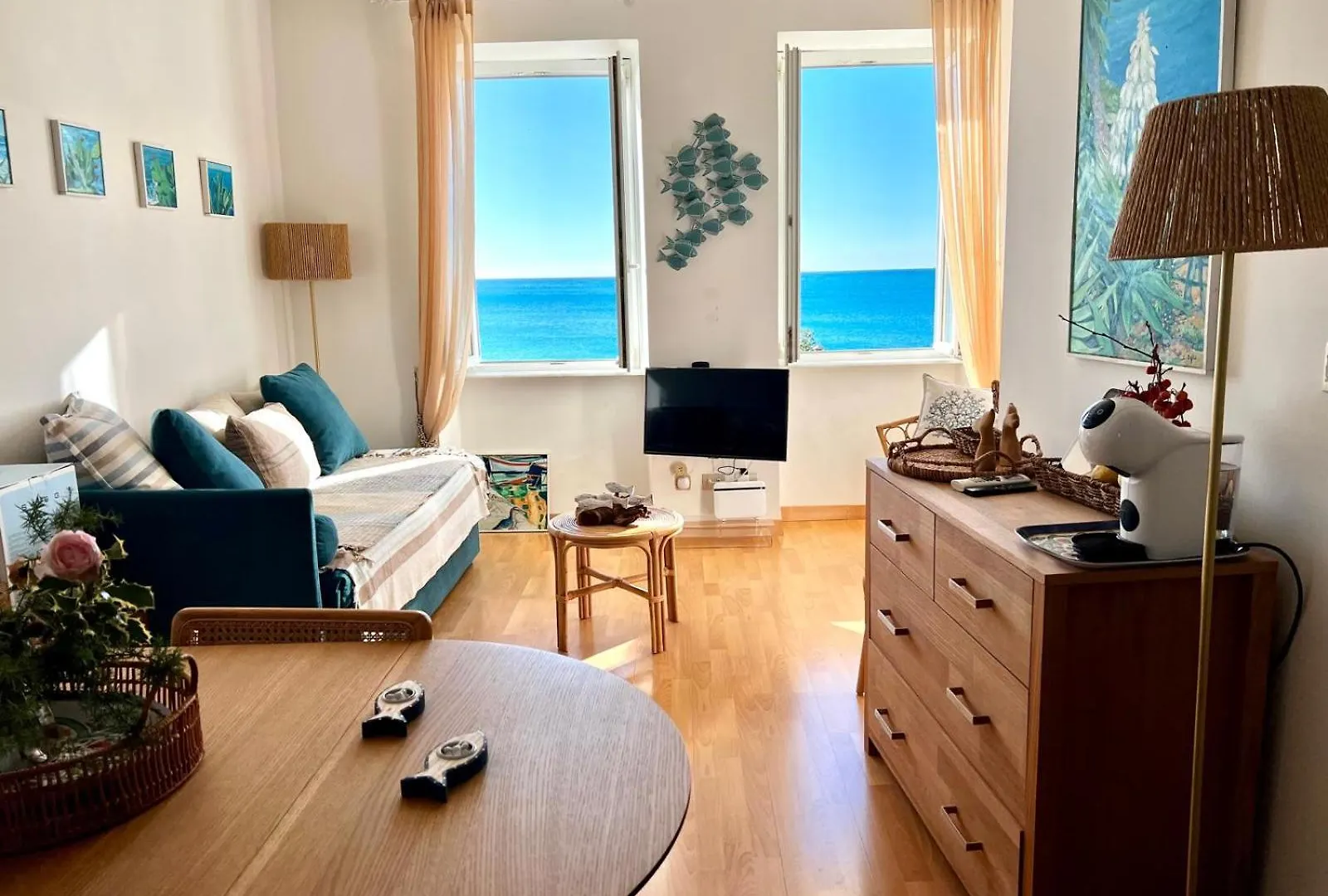 Casa Sea Life, Beachfront With Parking Camogli